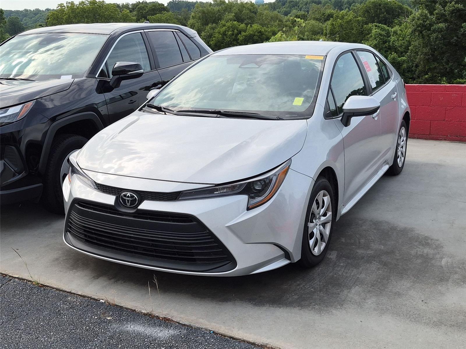 Classic Silver Metallic 2026 Toyota Corolla Sedan Front-Wheel Drive Continuously Variable Transmission