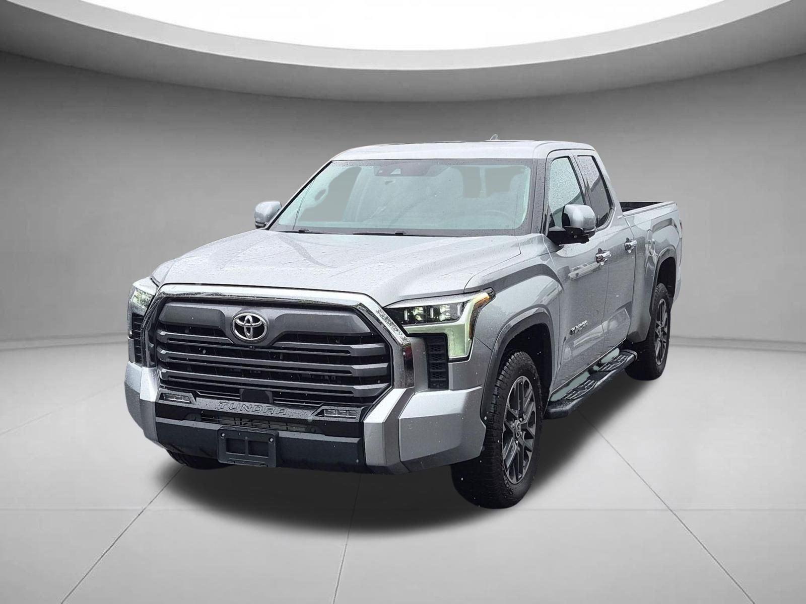 Celestial Silver Metallic 2022 Toyota Tundra Pickup Truck Four-Wheel Drive Automatic