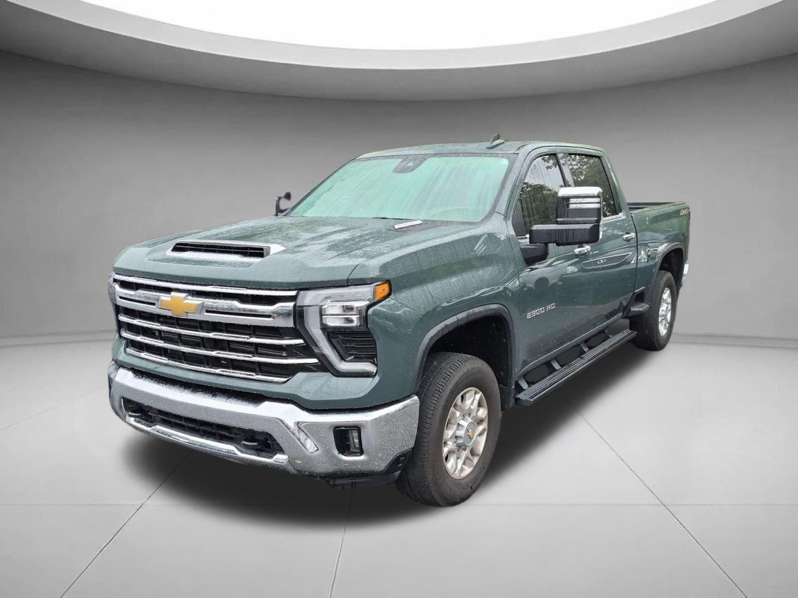 Cypress Gray 2025 Chevrolet Silverado 2500HD Pickup Truck Four-Wheel Drive Automatic