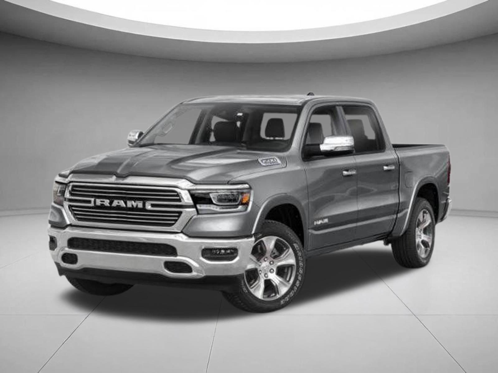  2022 RAM 1500 Laramie Crew Cab 4WD   