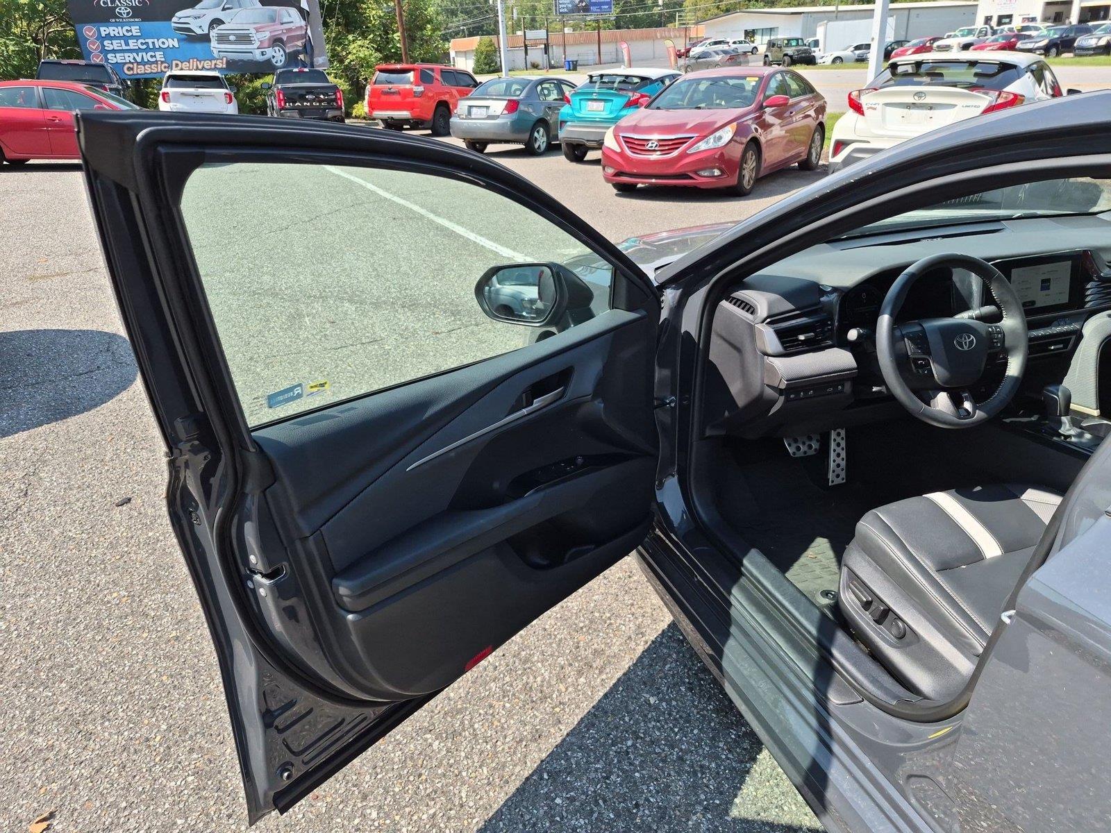Used 2025 Underground Toyota SE image 14
