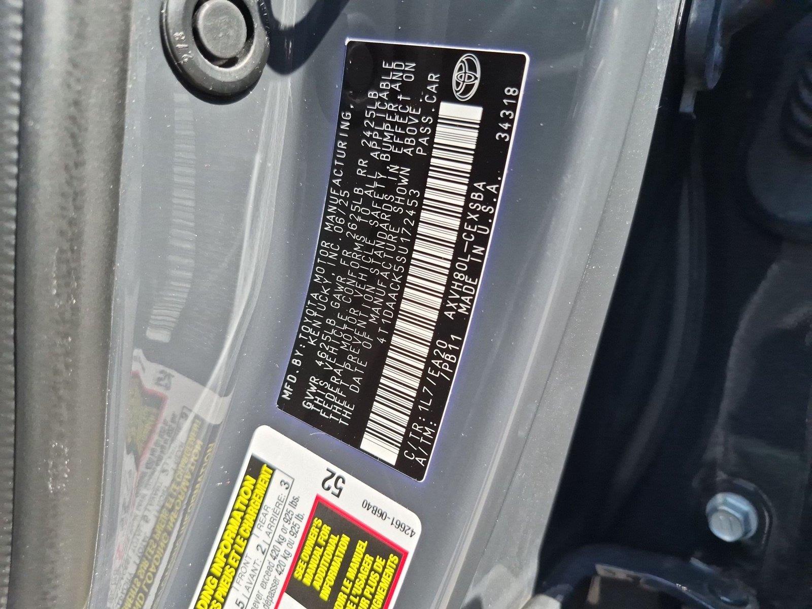 Used 2025 Underground Toyota SE image 39