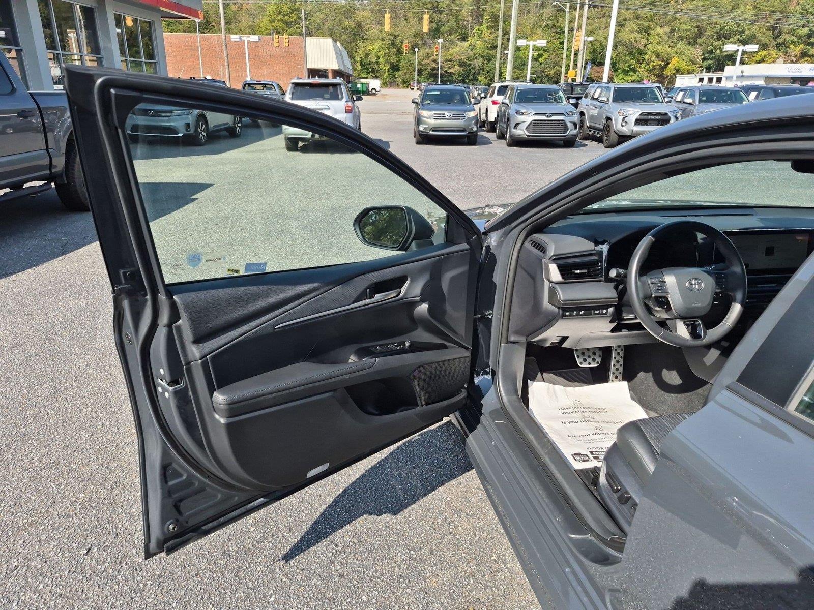 Used 2025 Underground Toyota XSE image 14
