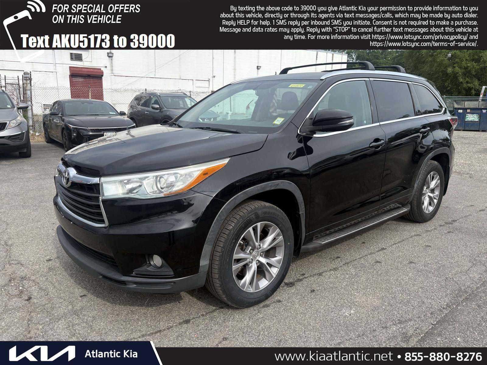 Attitude Black Metallic 2015 Toyota Highlander XLE SUV / Crossover Front-Wheel Drive Automatic