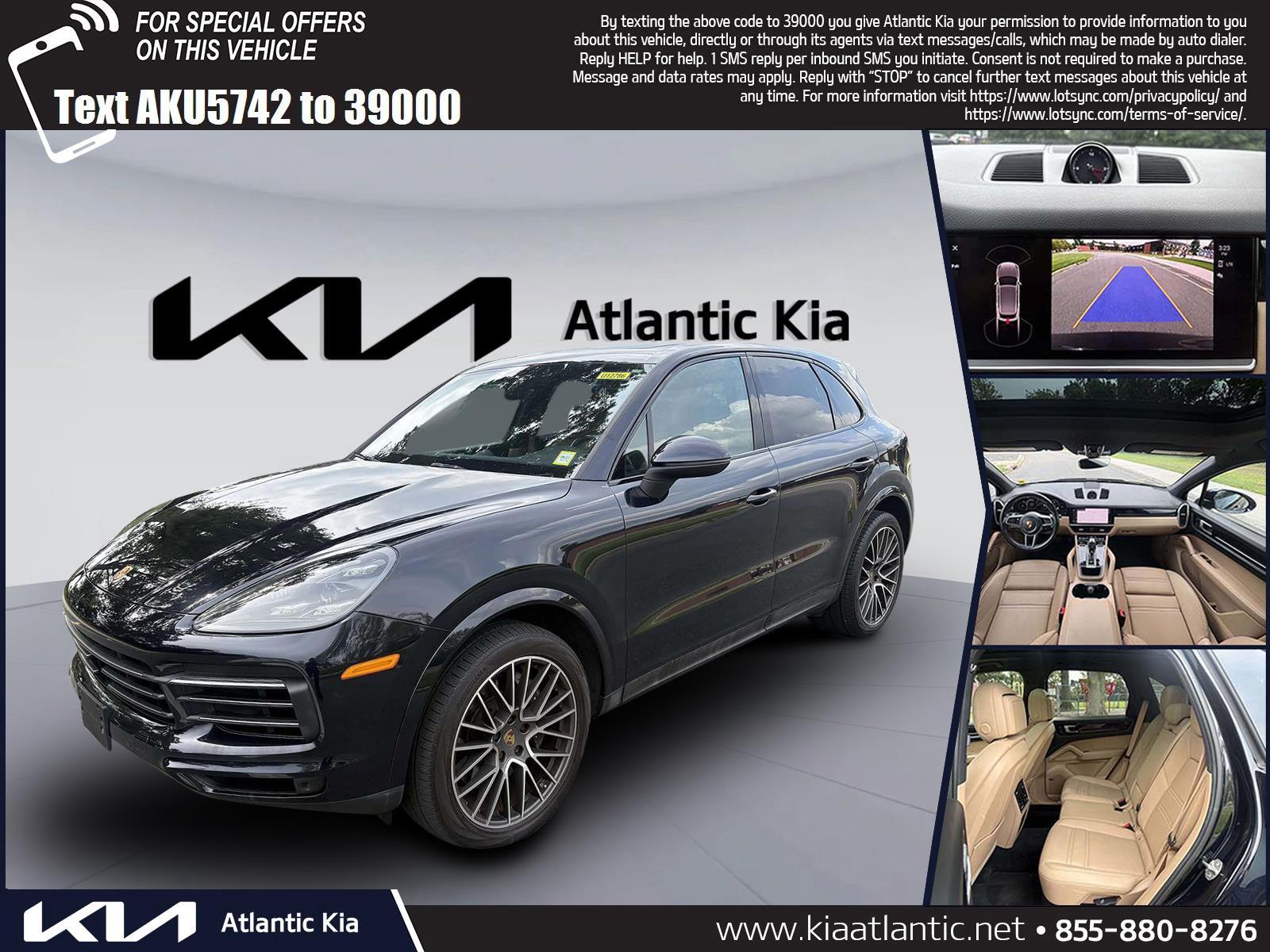 Moonlight Blue Metallic 2022 Porsche Cayenne SUV / Crossover All-Wheel Drive Automatic