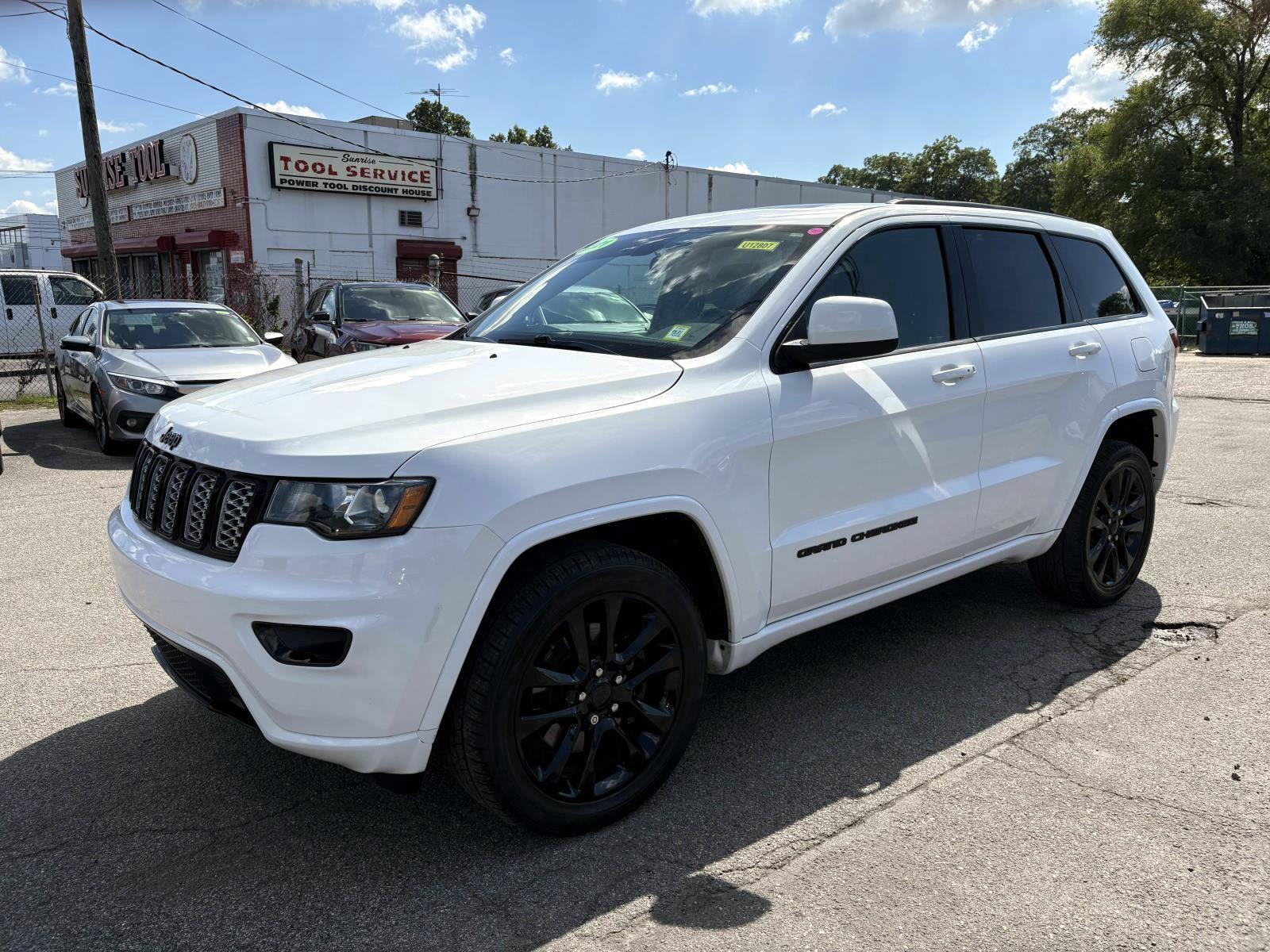 Bright White Clearcoat 2021 Jeep Grand Cherokee SUV / Crossover Four-Wheel Drive 8-Speed Automatic