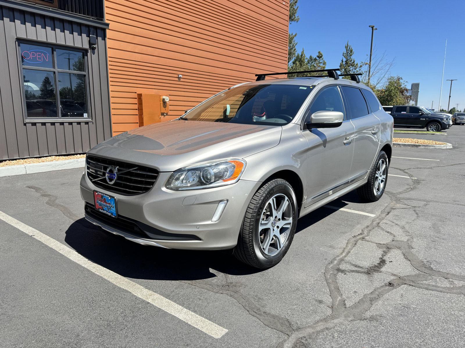 2015 Volvo XC60 SUV / Crossover All-Wheel Drive 6-Speed Automatic