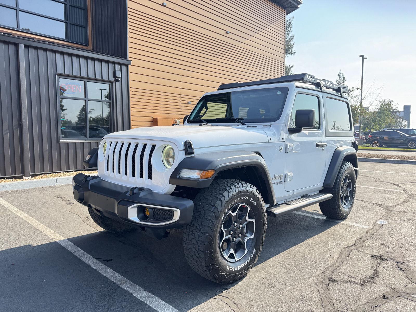 Bright White Clearcoat 2019 Jeep Wrangler SUV / Crossover Four-Wheel Drive 8-Speed Automatic