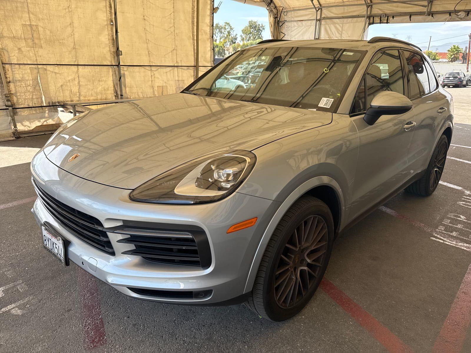 Dolomite Silver Metallic 2021 Porsche Cayenne SUV / Crossover All-Wheel Drive Automatic