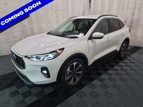  2023 Ford Escape Platinum AWD   