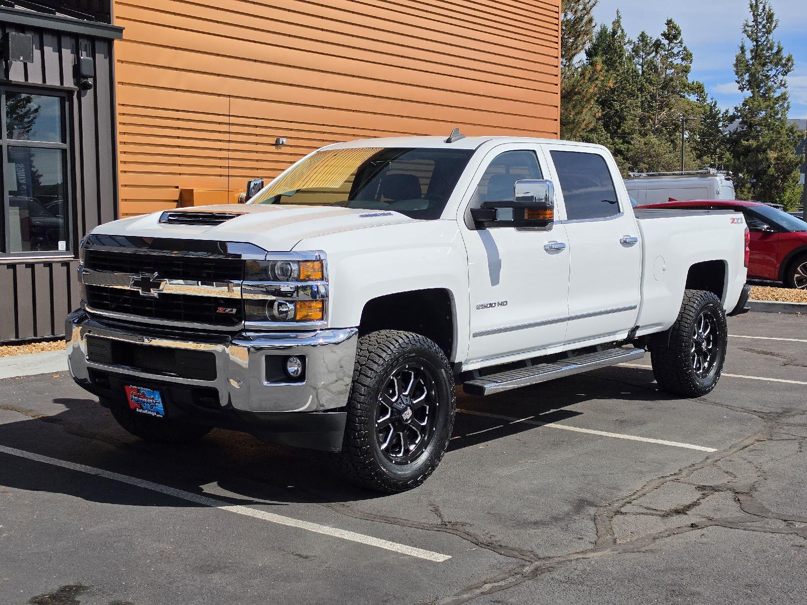  2017 Chevrolet Silverado 2500HD LTZ Crew Cab 4WD   