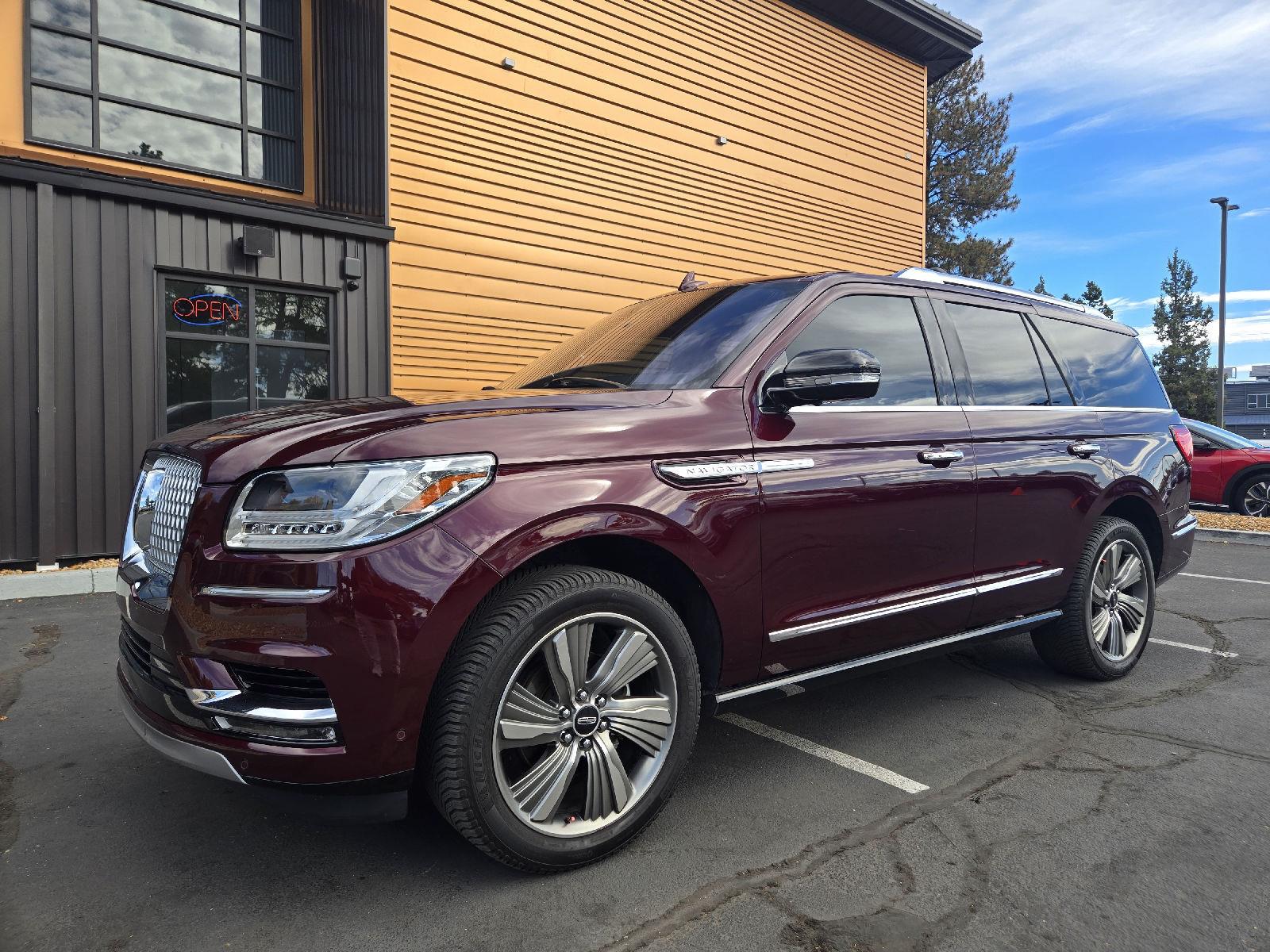 Red (Burgundy Velvet Metallic Tinted Clearcoat) 2018 Lincoln Navigator SUV / Crossover Four-Wheel Drive Automatic