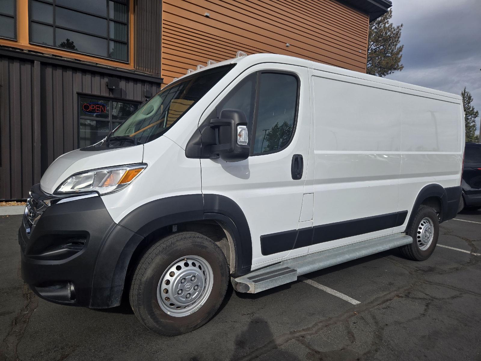  2025 RAM ProMaster 2500 Tradesman 136 Low Roof Cargo Van FWD   