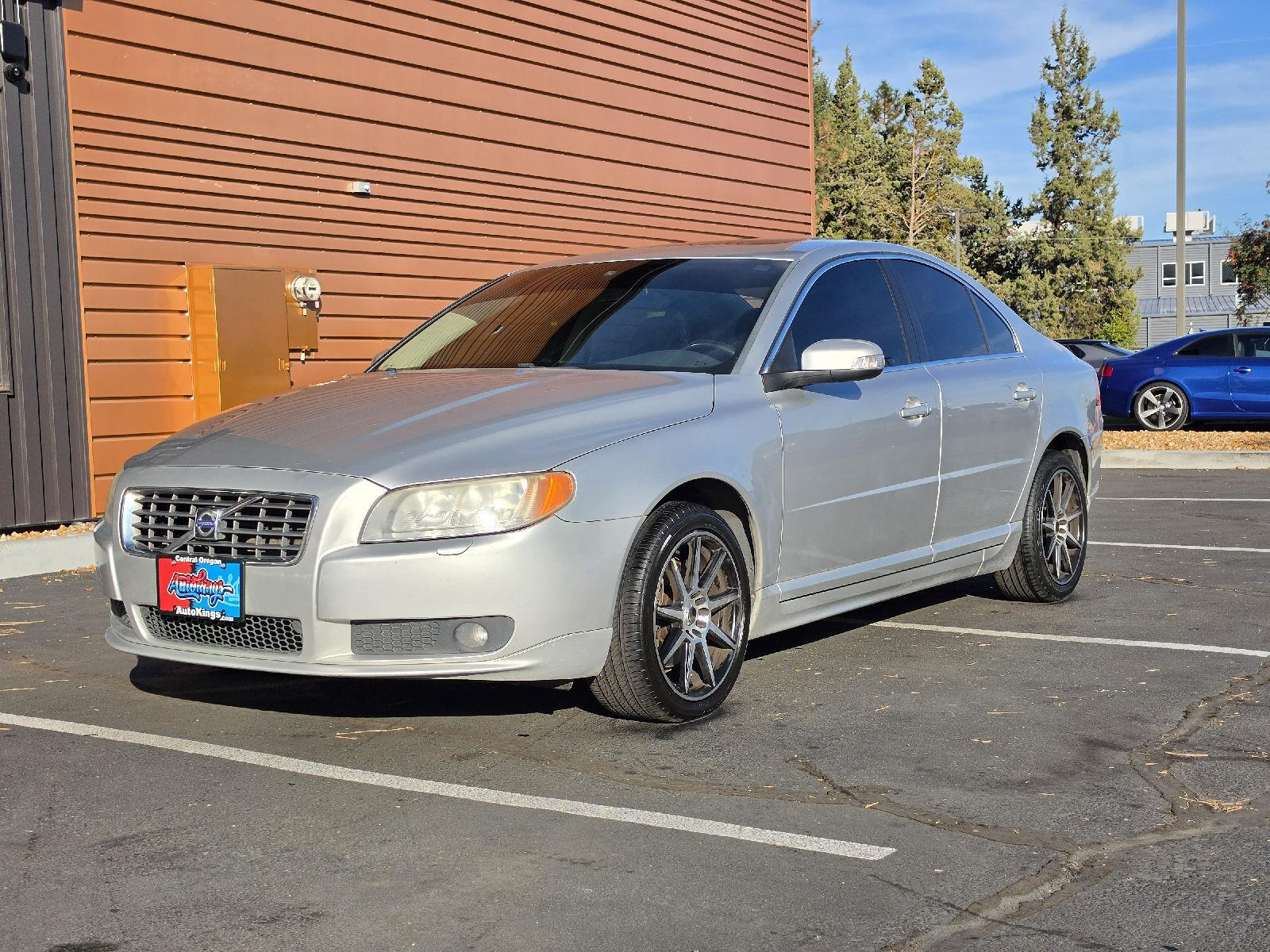 Silver Metallic 2008 Volvo S80 Sedan Front-Wheel Drive Automatic