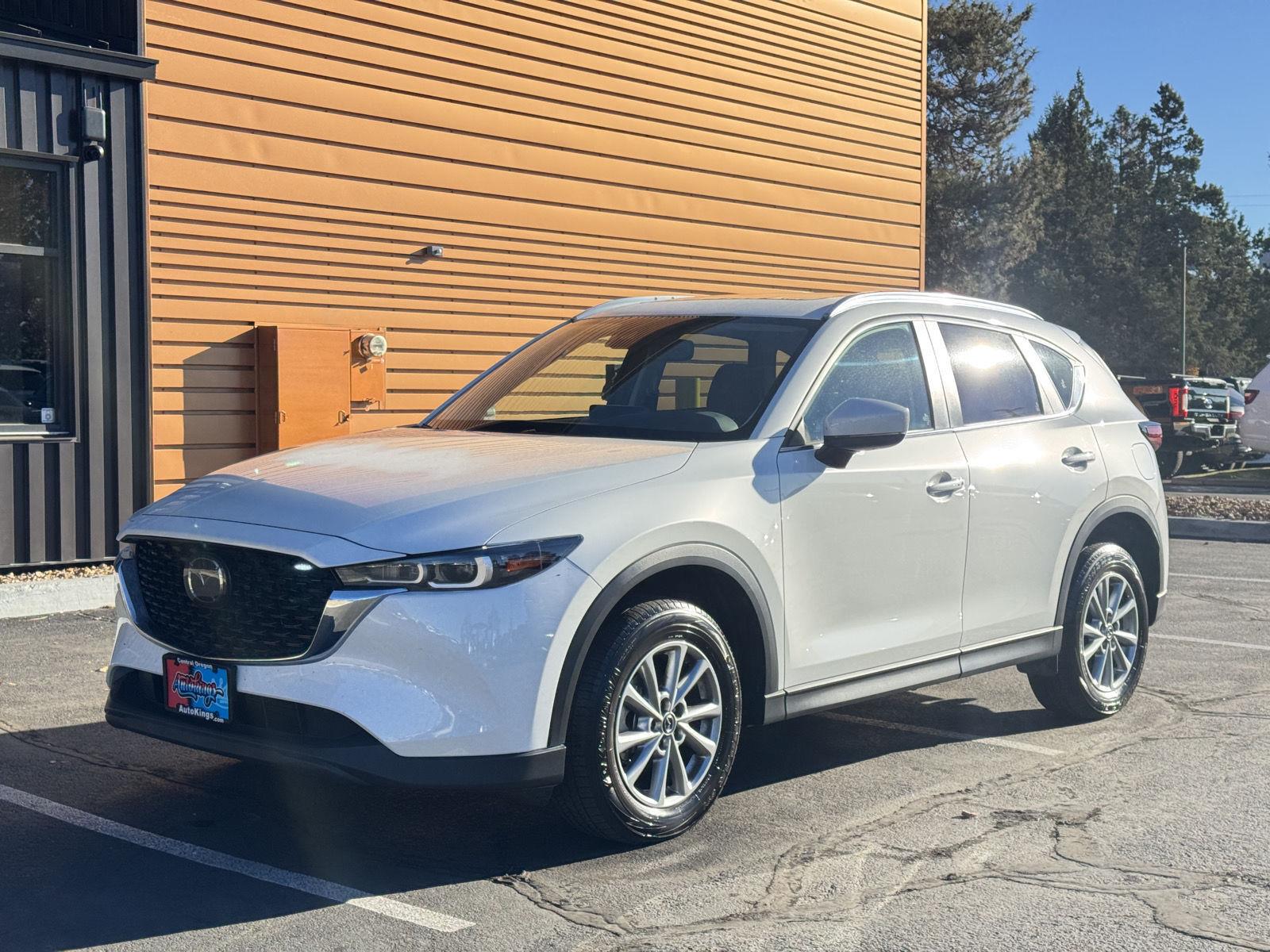  2023 Mazda CX-5 2.5 S Preferred AWD   