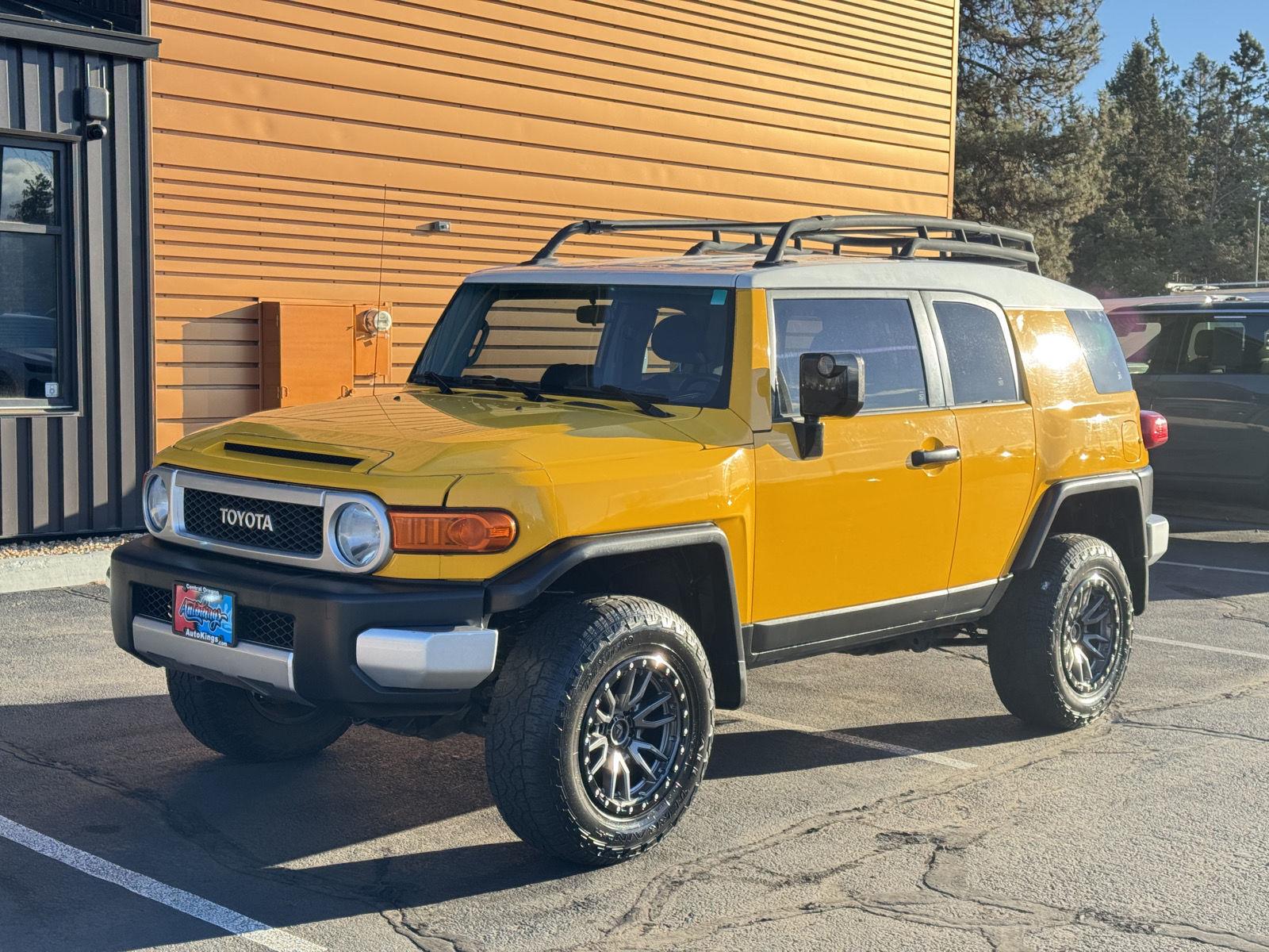 White/Sun Fusion 2007 Toyota FJ Cruiser SUV / Crossover Four-Wheel Drive Automatic