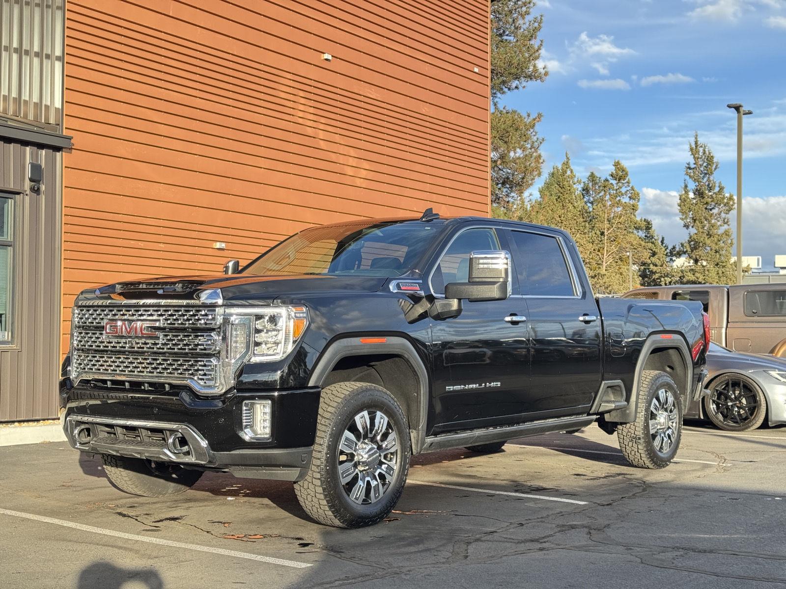 2022 GMC Sierra 2500HD Denali Crew Cab 4WD