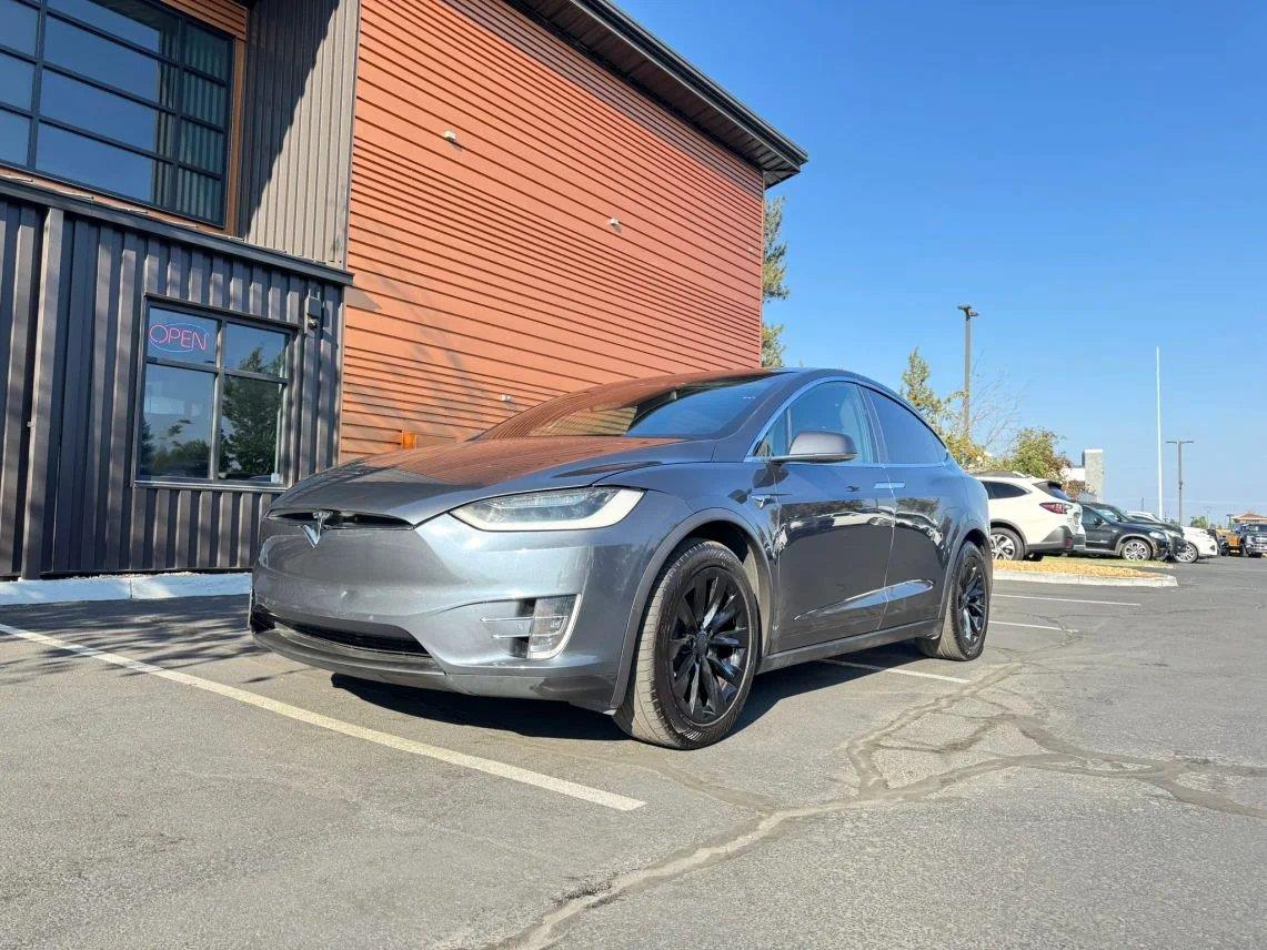 Midnight Silver Metallic 2018 Tesla Model X SUV / Crossover All-Wheel Drive 1-Speed Automatic