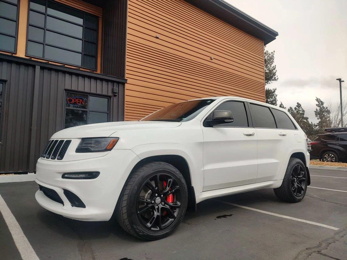  2015 Jeep Grand Cherokee SRT 4WD   