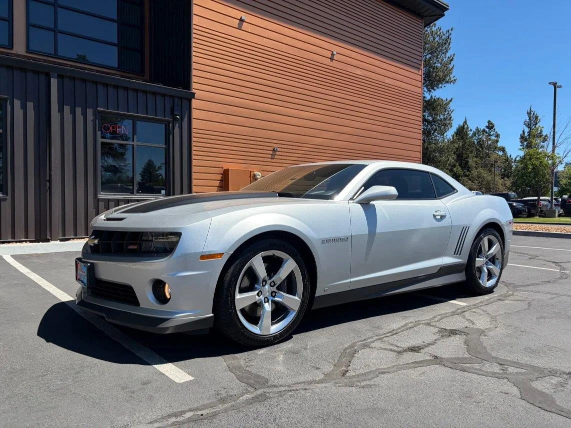 2010 Chevrolet Camaro 2SS Coupe RWD