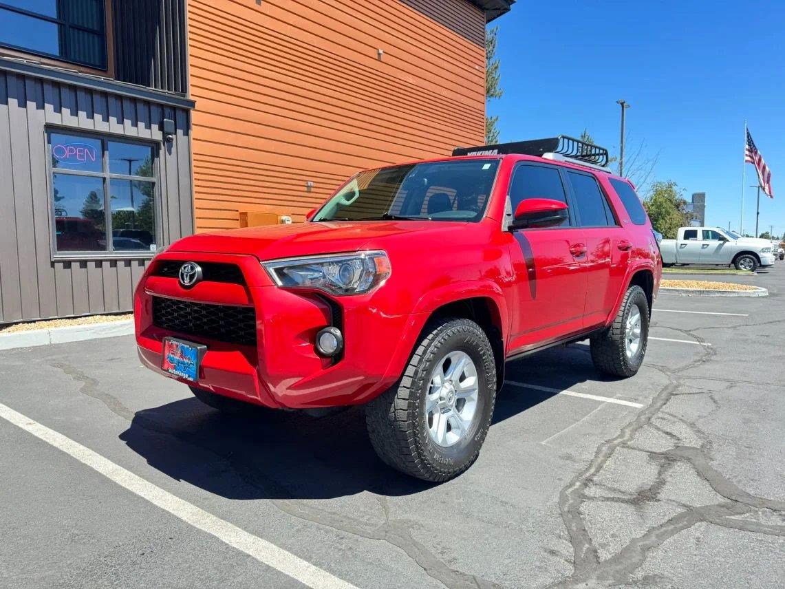 2017 Toyota 4Runner SR5 4WD