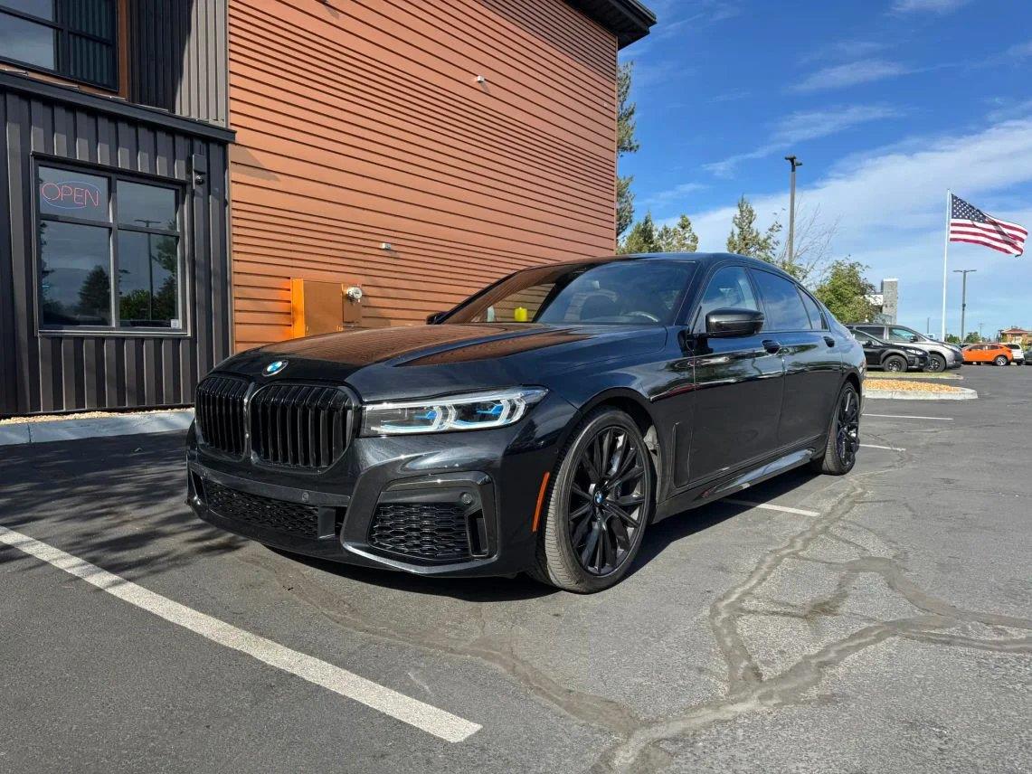 Black Sapphire Metallic 2020 BMW 7 Series Sedan All-Wheel Drive 8-Speed Automatic