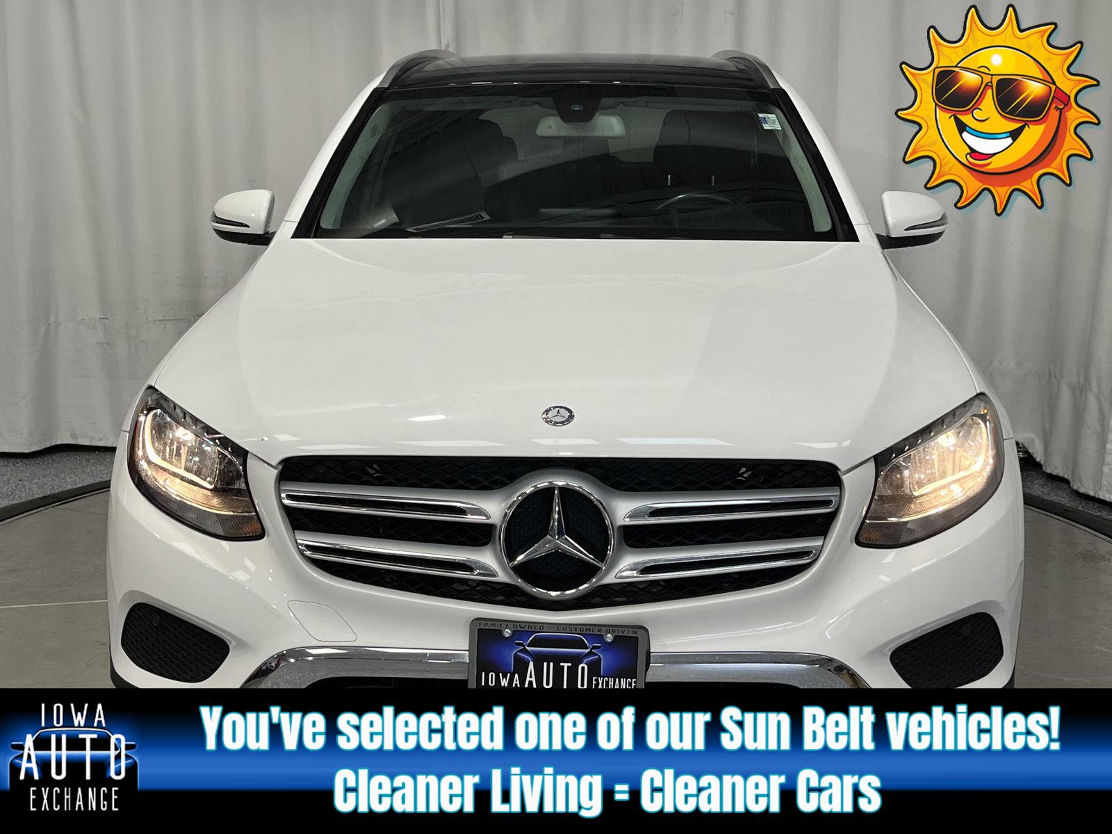 2016 Mercedes Benz GLC 300 photo 2