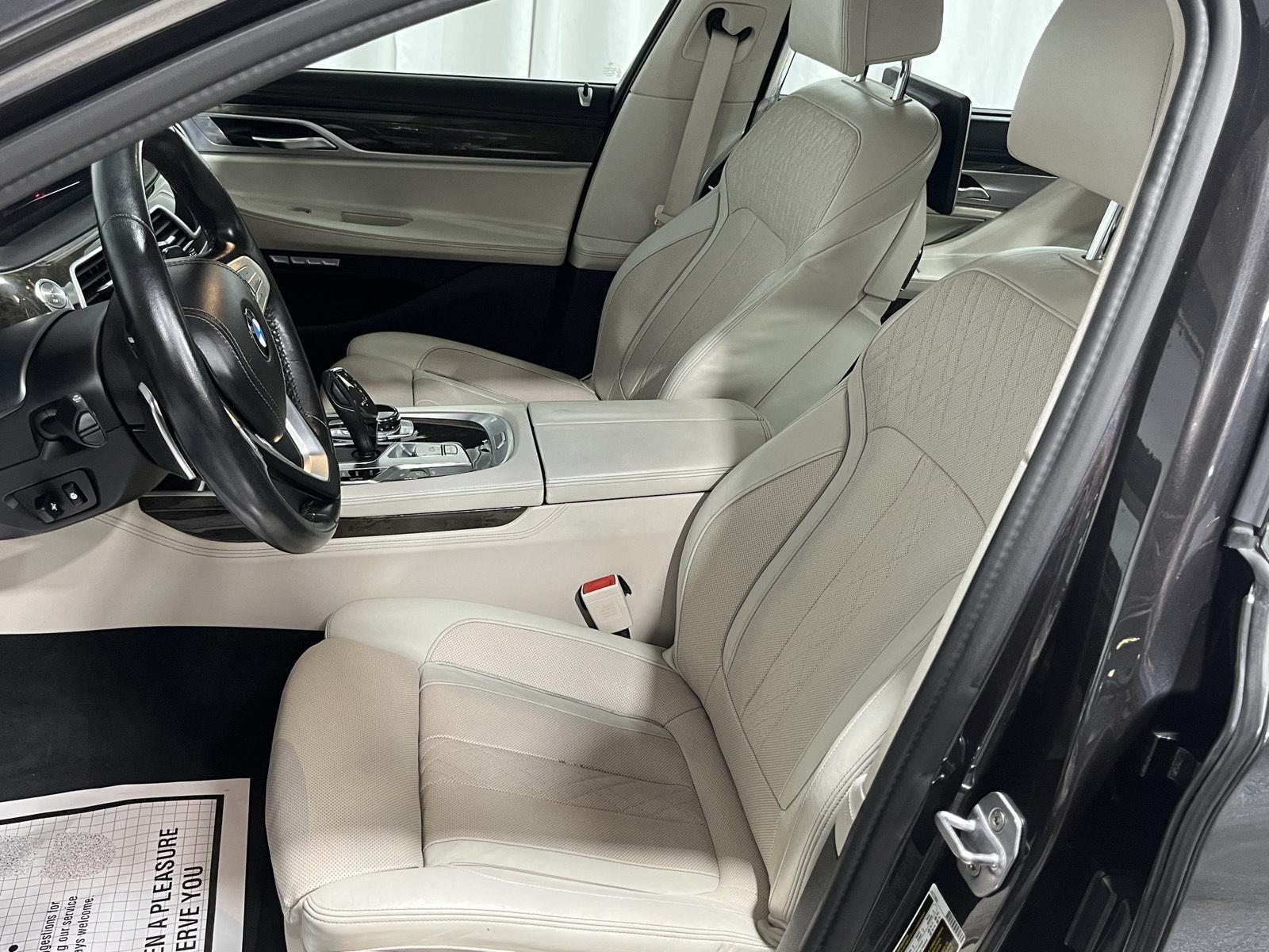 2016 Bmw 750i xDrive photo 7