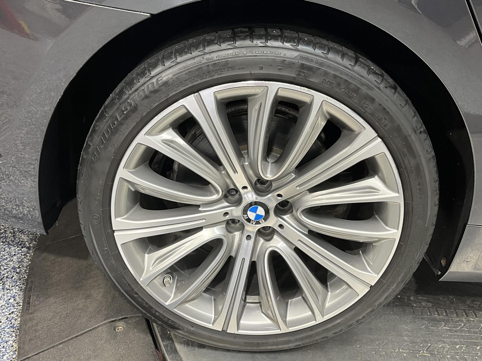 2016 Bmw 750i xDrive photo 18