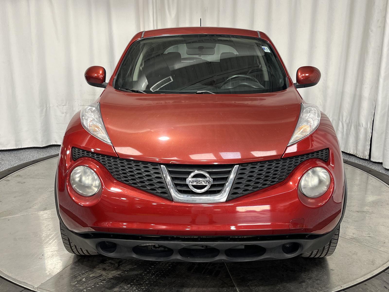 2012 Nissan Juke SV photo 2