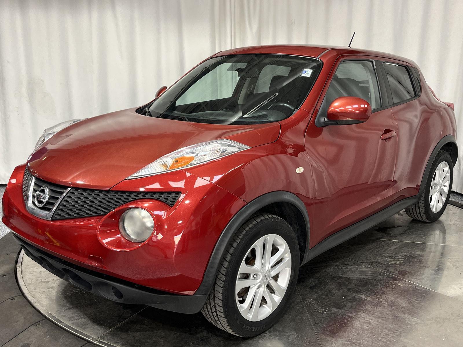 2012 Nissan Juke SV photo 3