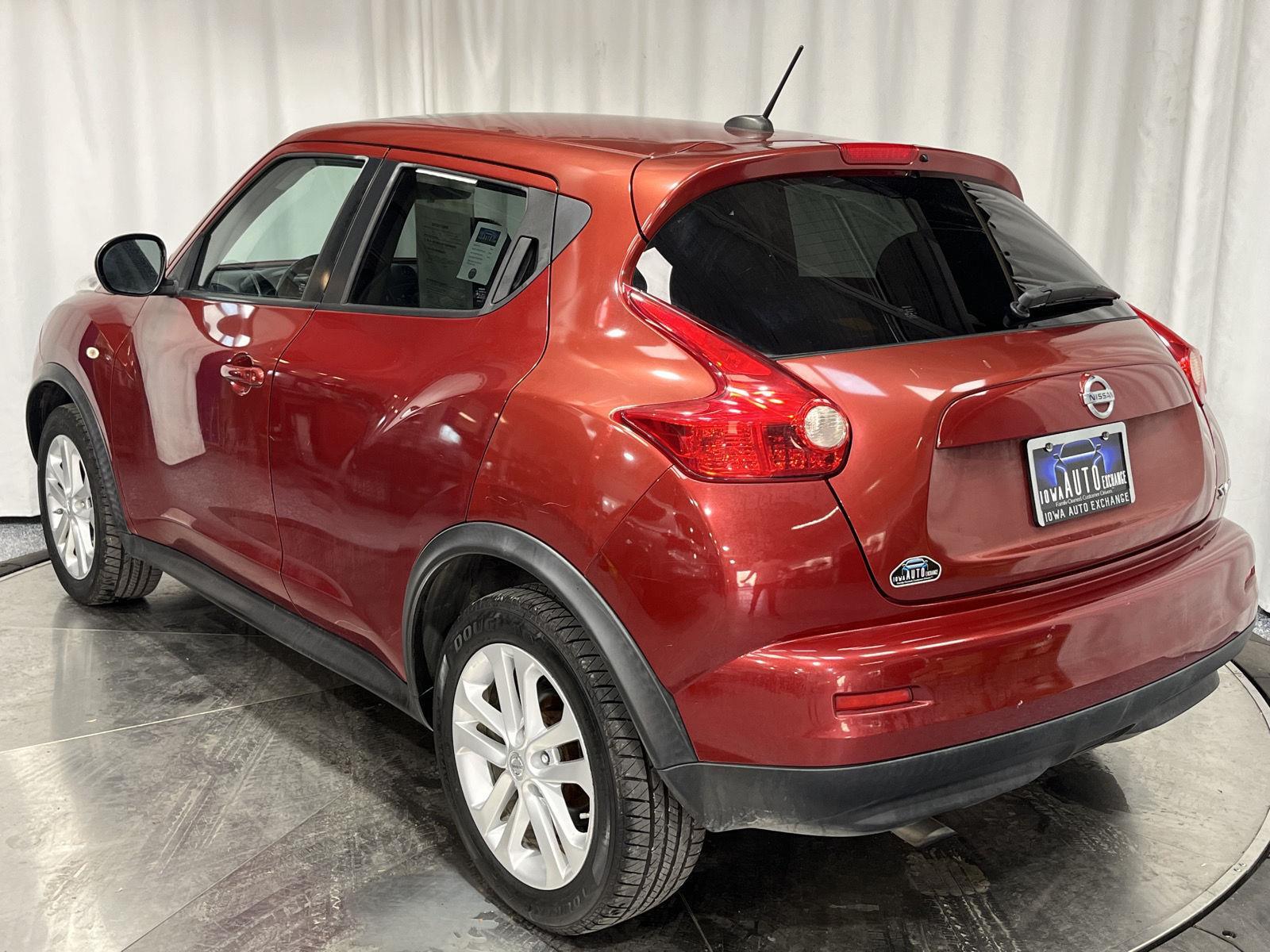 2012 Nissan Juke SV photo 5