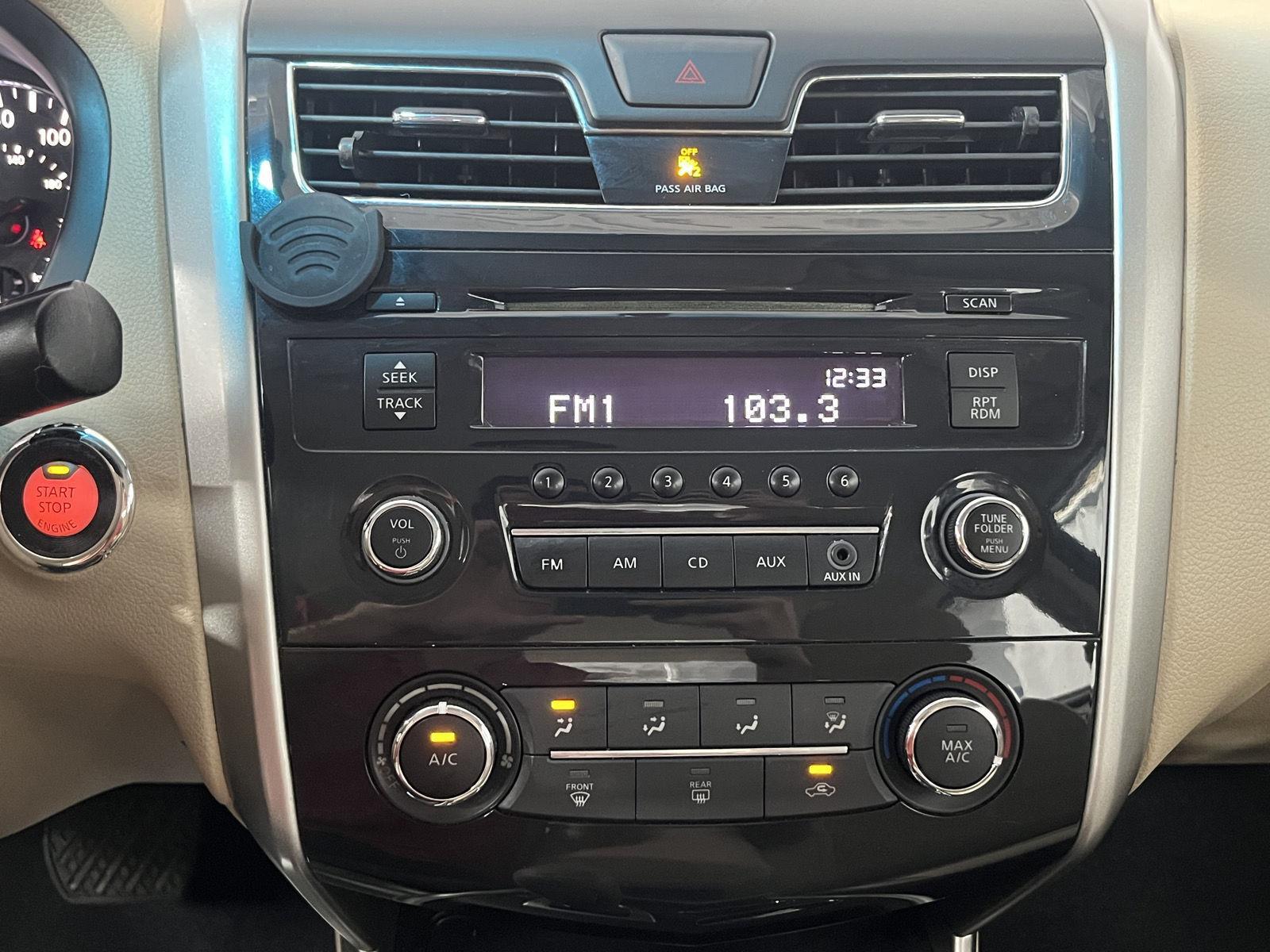 2015 Nissan Altima 2.5 S photo 13