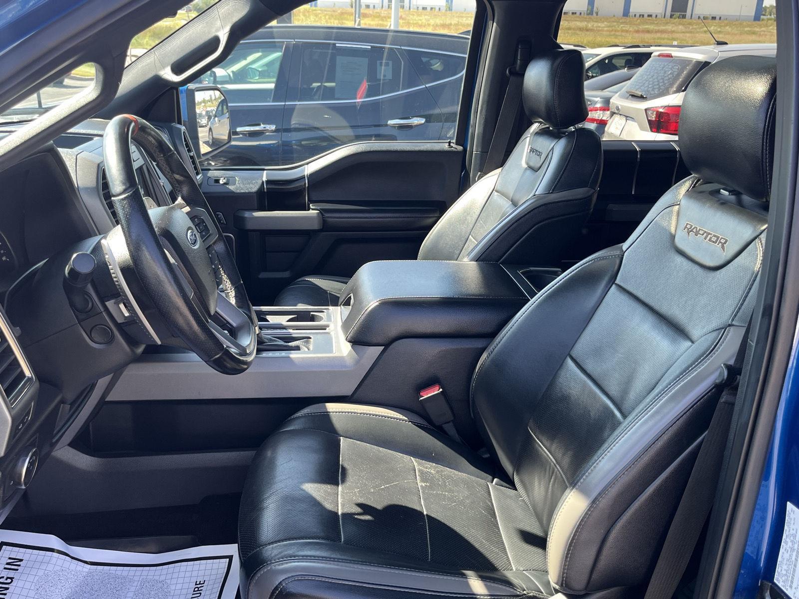 2017 Ford F-150 Raptor photo 9