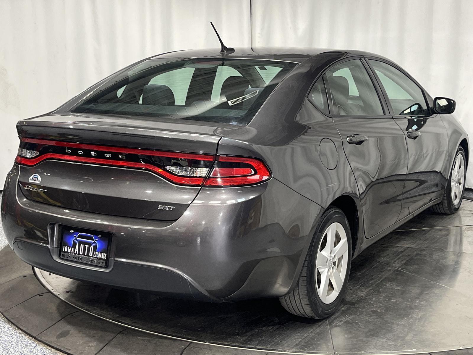 2016 Dodge Dart SXT photo 7
