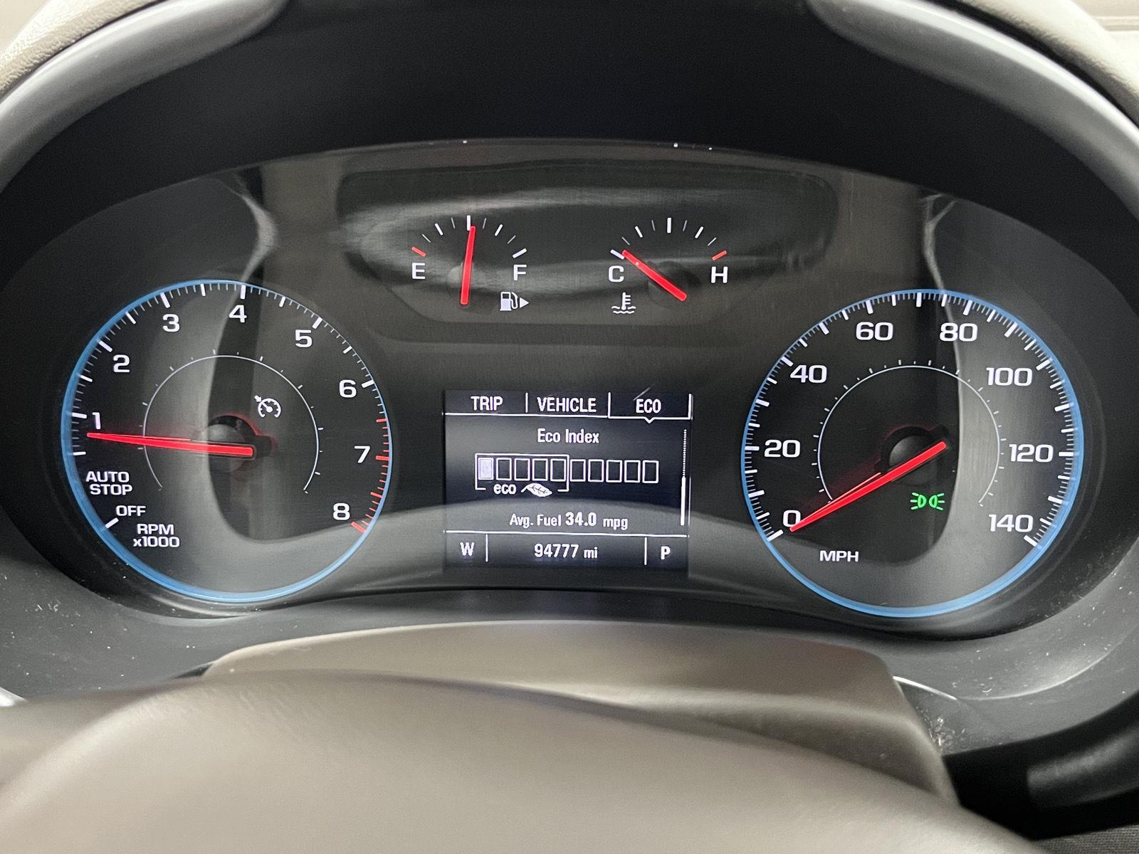 2018 Chevrolet Malibu LS photo 13