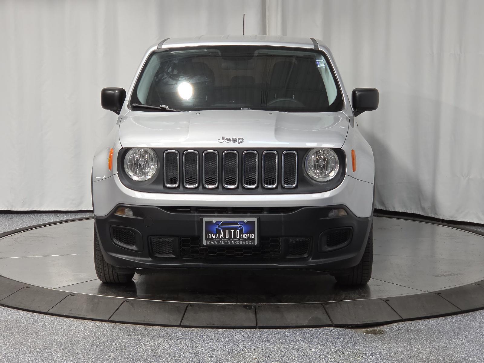 2015 Jeep Renegade Sport FWD's photo