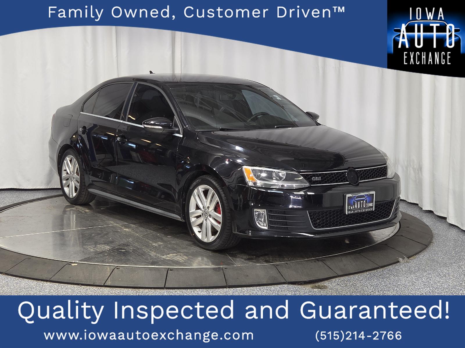 Deep Black Metallic 2012 Volkswagen Jetta GLI Sedan Front-Wheel Drive Manual