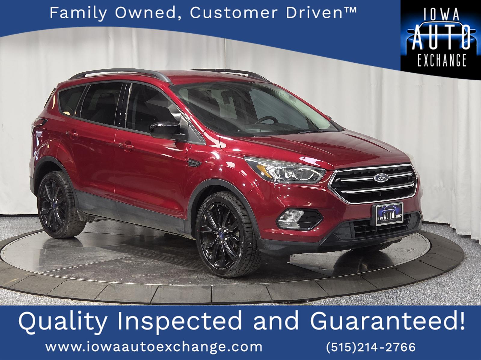 Ruby Red Metallic Tinted Clearcoat 2017 Ford Escape SUV / Crossover Front-Wheel Drive Automatic