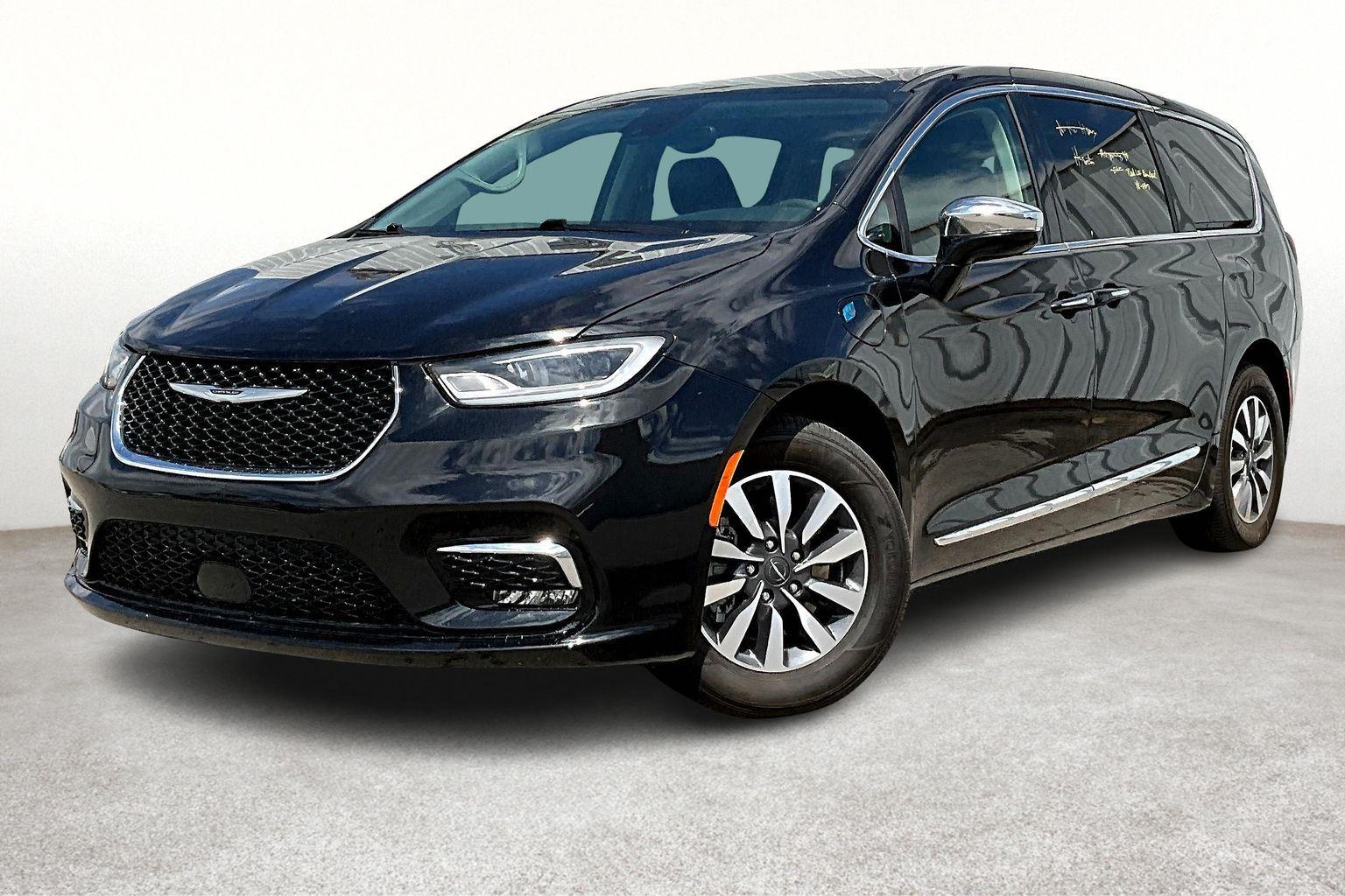 Chrysler Pacifica Hybrid Limited FWD