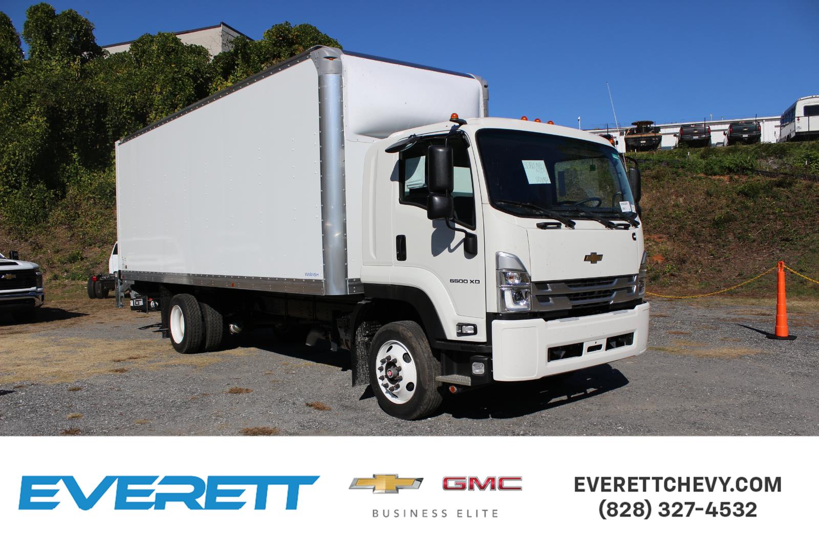 2025 Chevrolet 6500 XD LCF Diesel 2WD Reg Cab 212