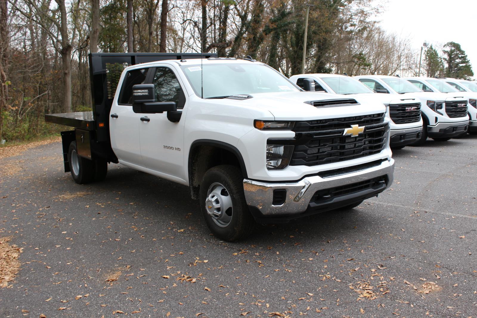 2026 Chevrolet Silverado 3500HD CC Work Truck