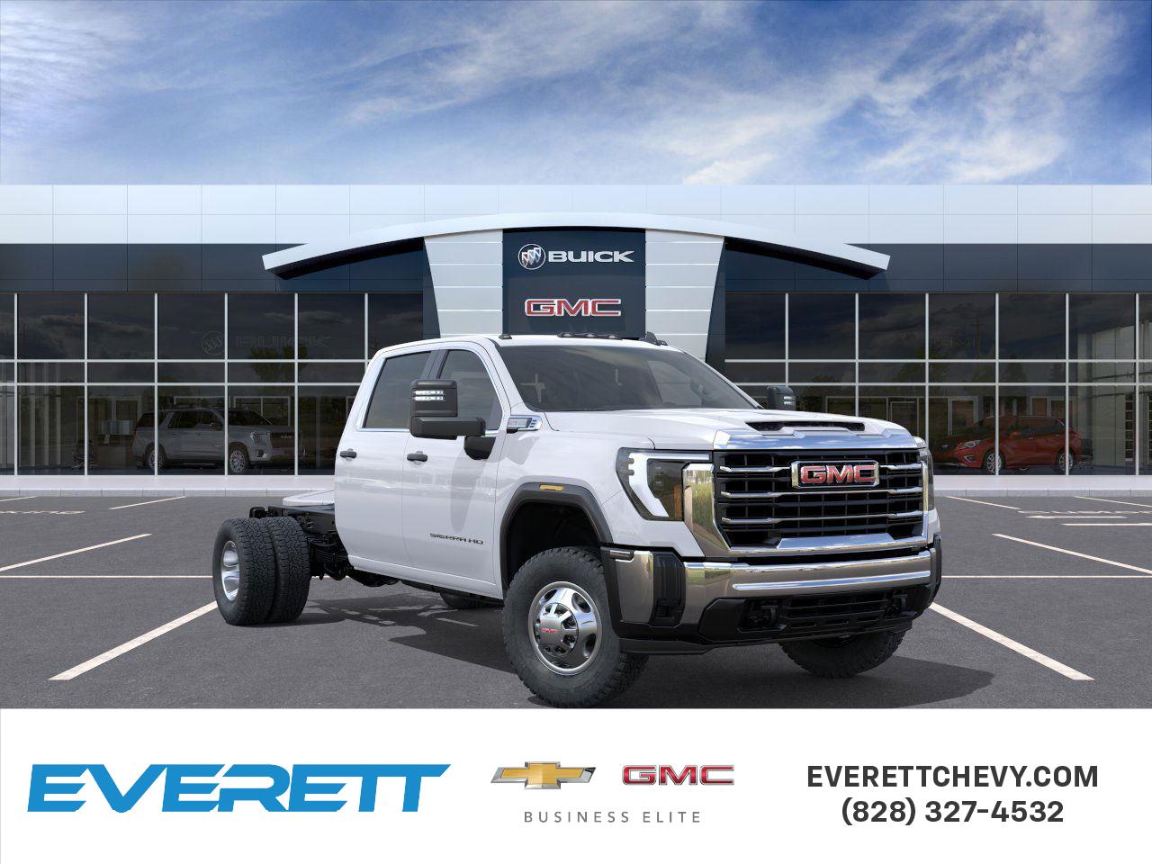 Summit White 2026 GMC Sierra 3500HD Chassis Pro Crew Cab 4WD Pickup Truck Four-Wheel Drive Automatic