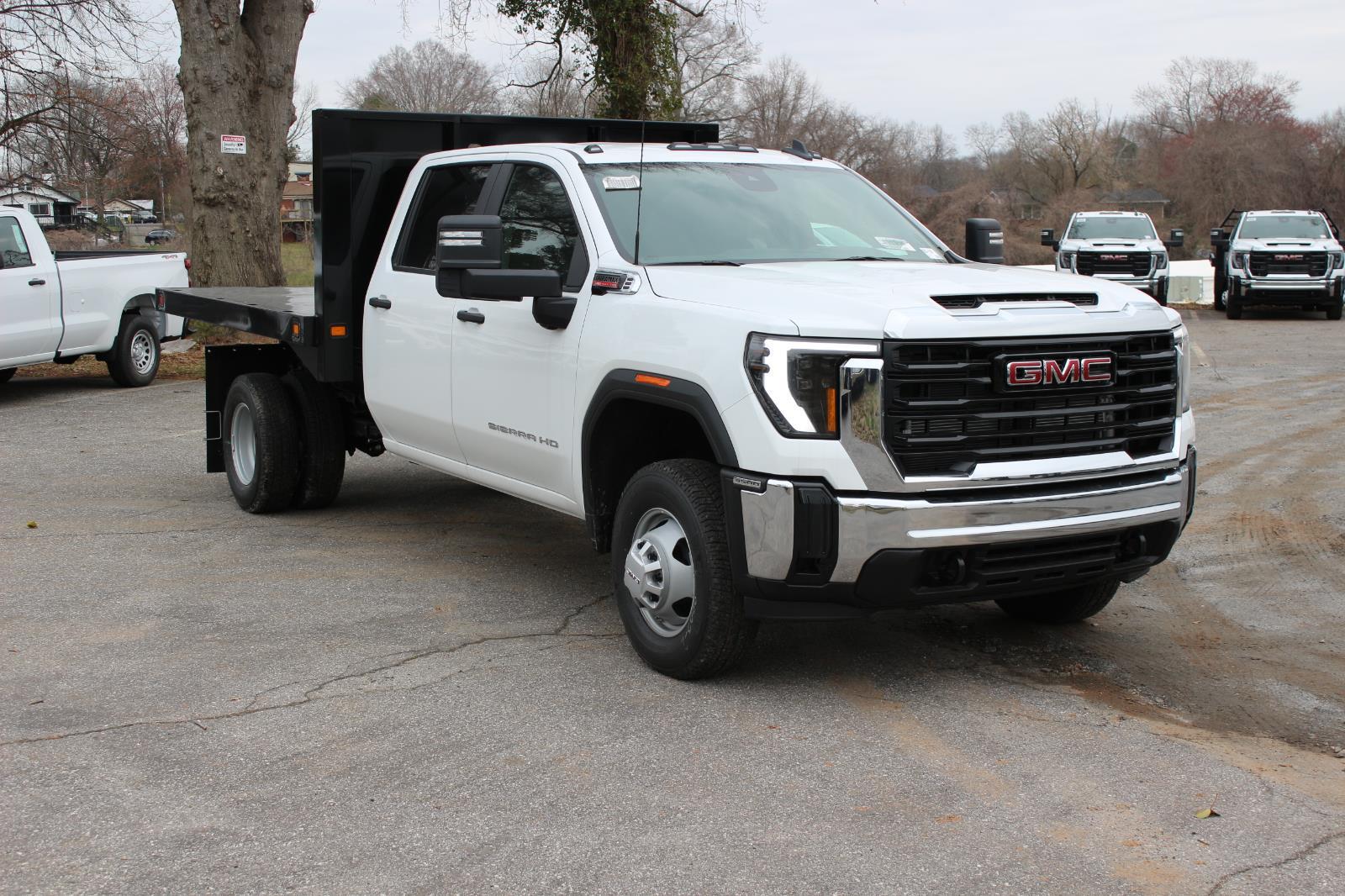 2026 GMC Sierra 3500HD CC Pro