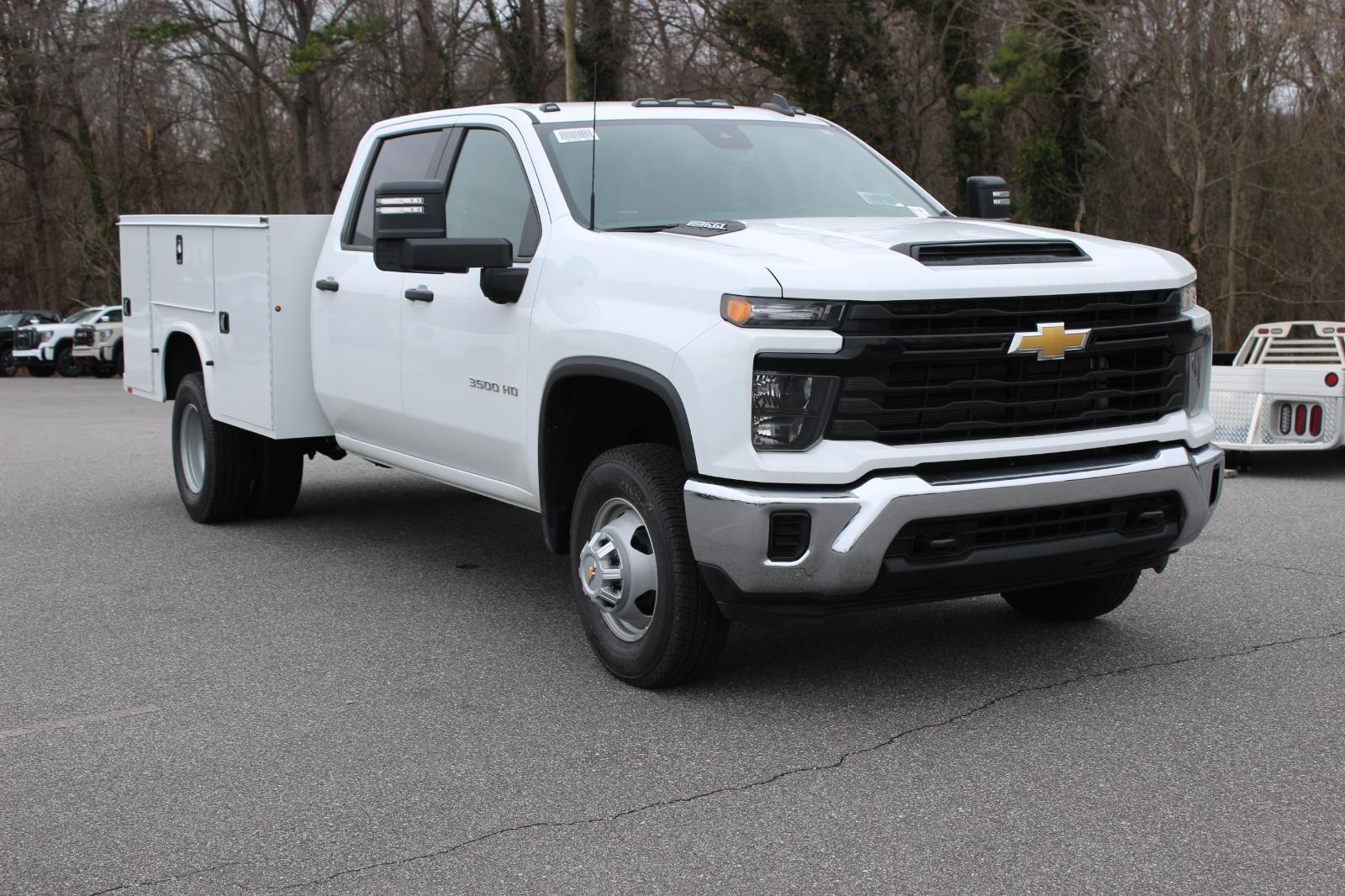 2026 Chevrolet Silverado 3500HD CC Work Truck