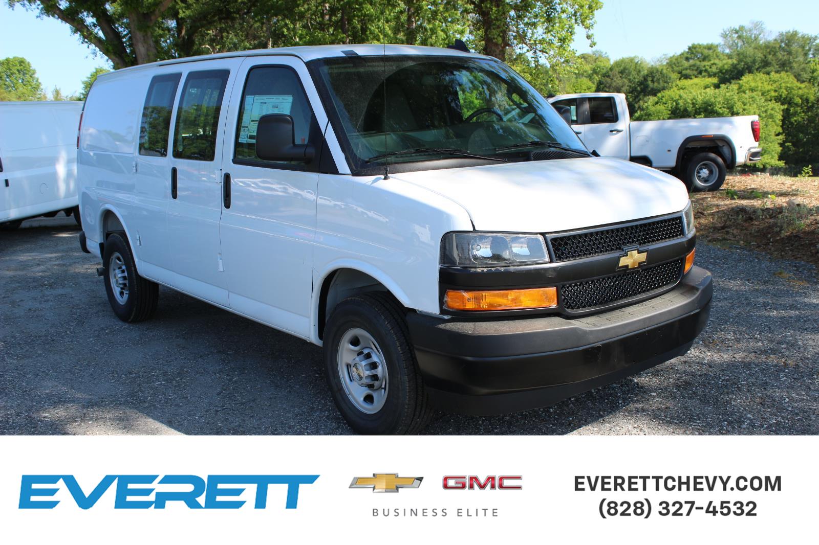 2026 Chevrolet Express Cargo Van RWD 2500 135