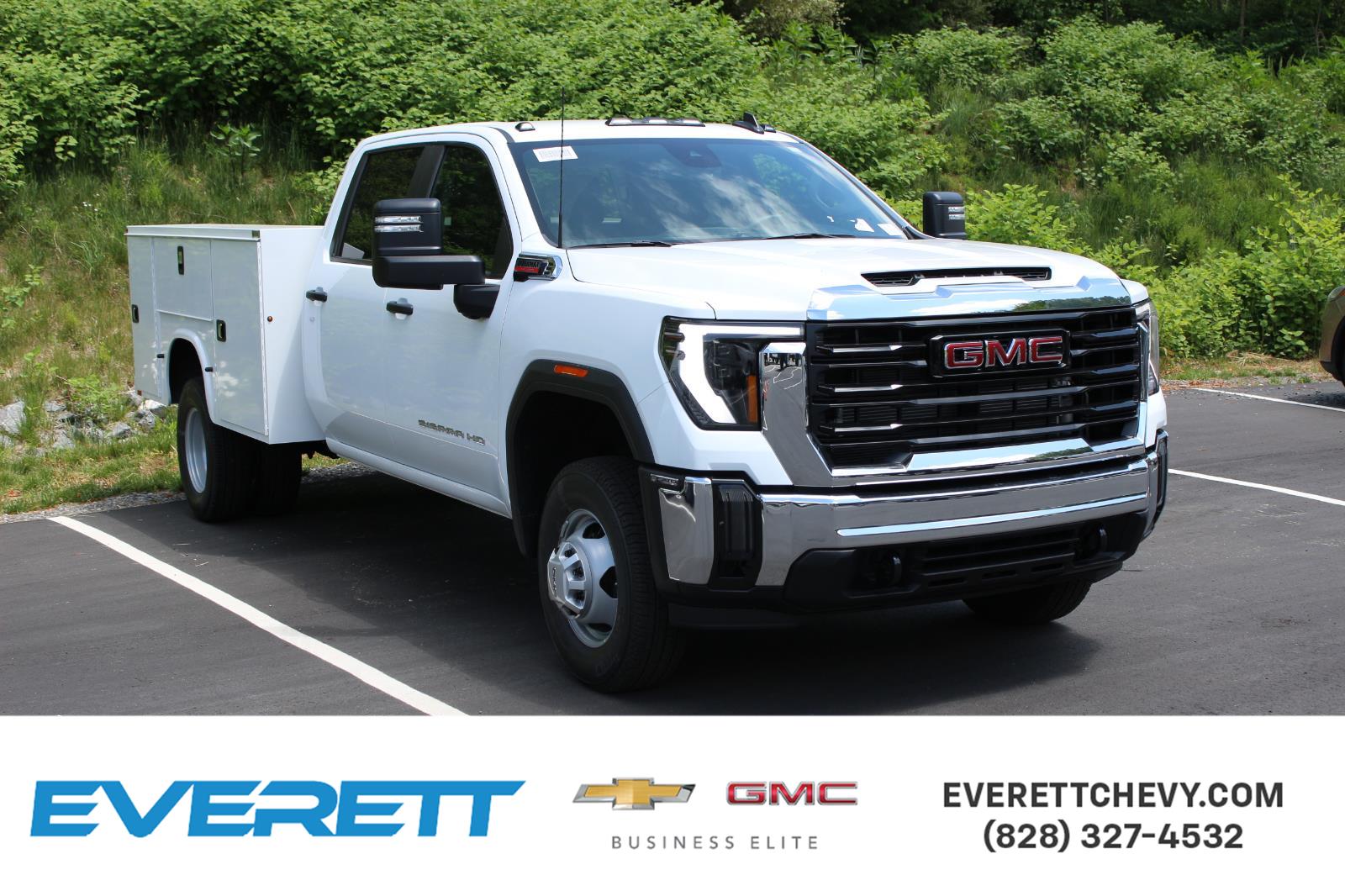 2026 GMC Sierra 3500HD CC Pro