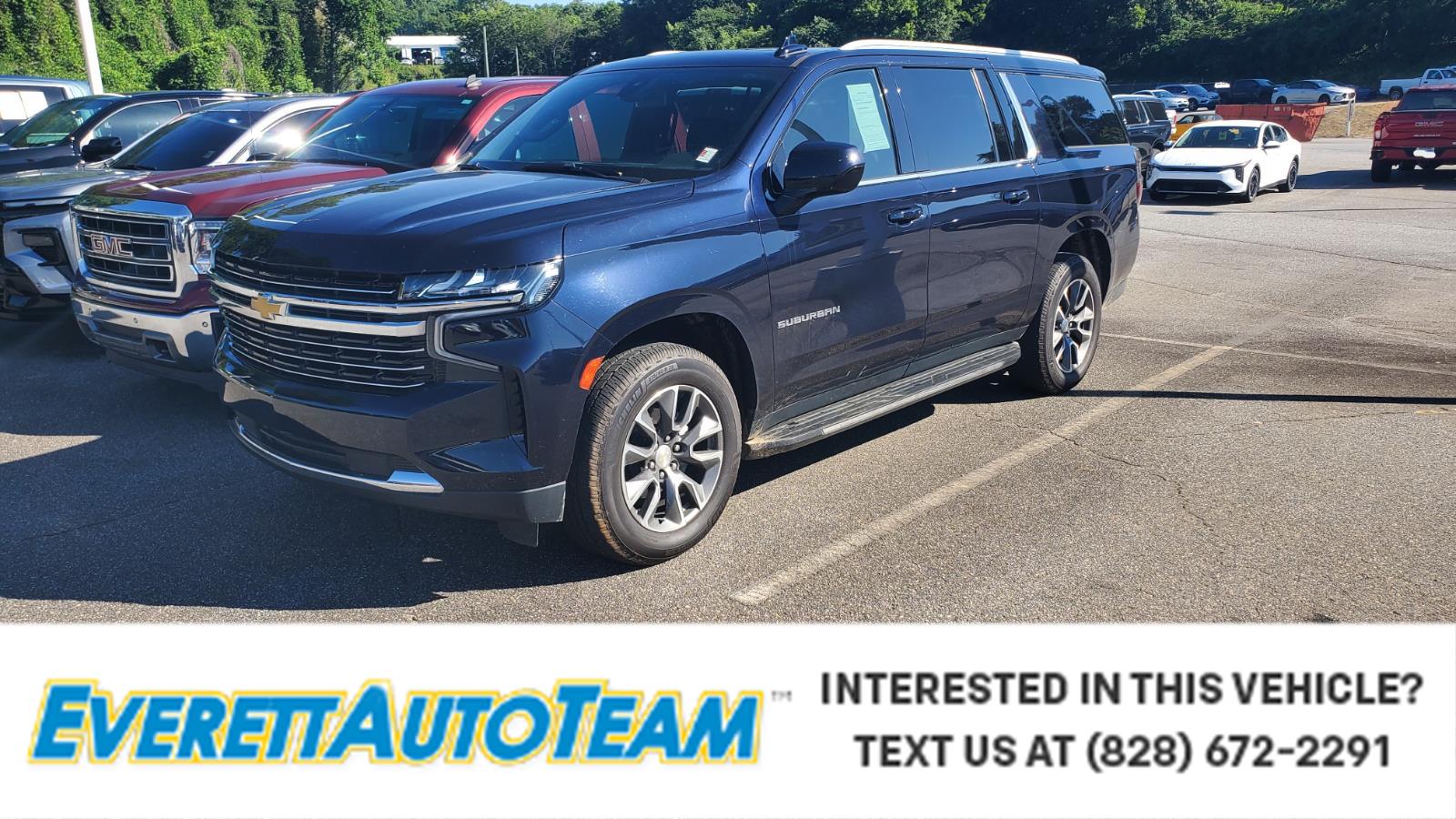 Midnight Blue Metallic 2021 Chevrolet Suburban LT 4WD SUV / Crossover Four-Wheel Drive Automatic