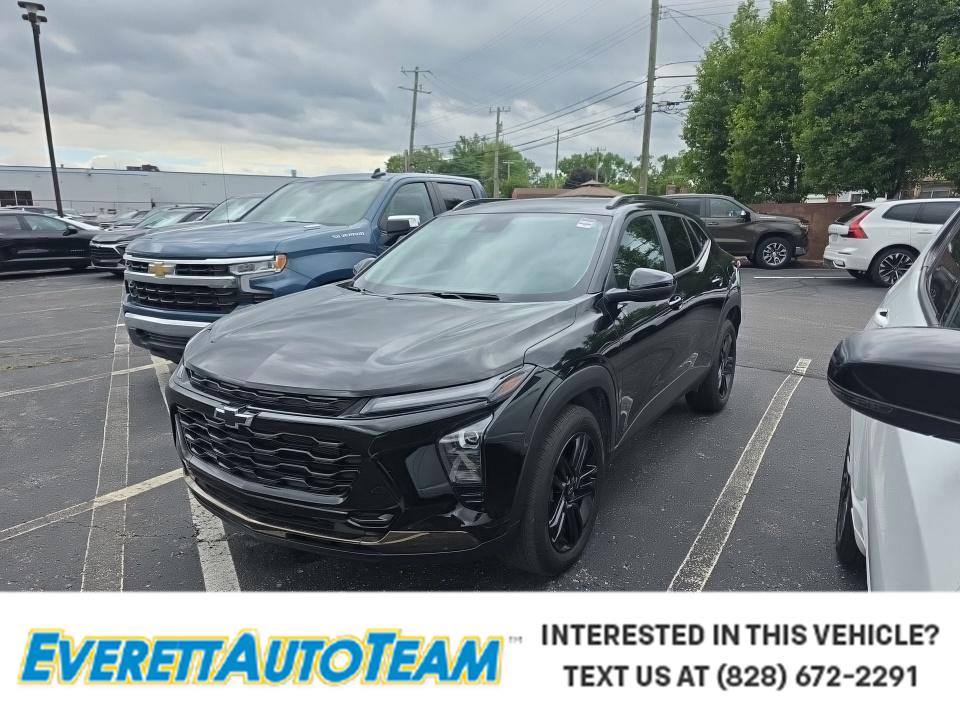 Mosaic Black Metallic 2025 Chevrolet Trax SUV / Crossover Front-Wheel Drive 6-Speed Automatic