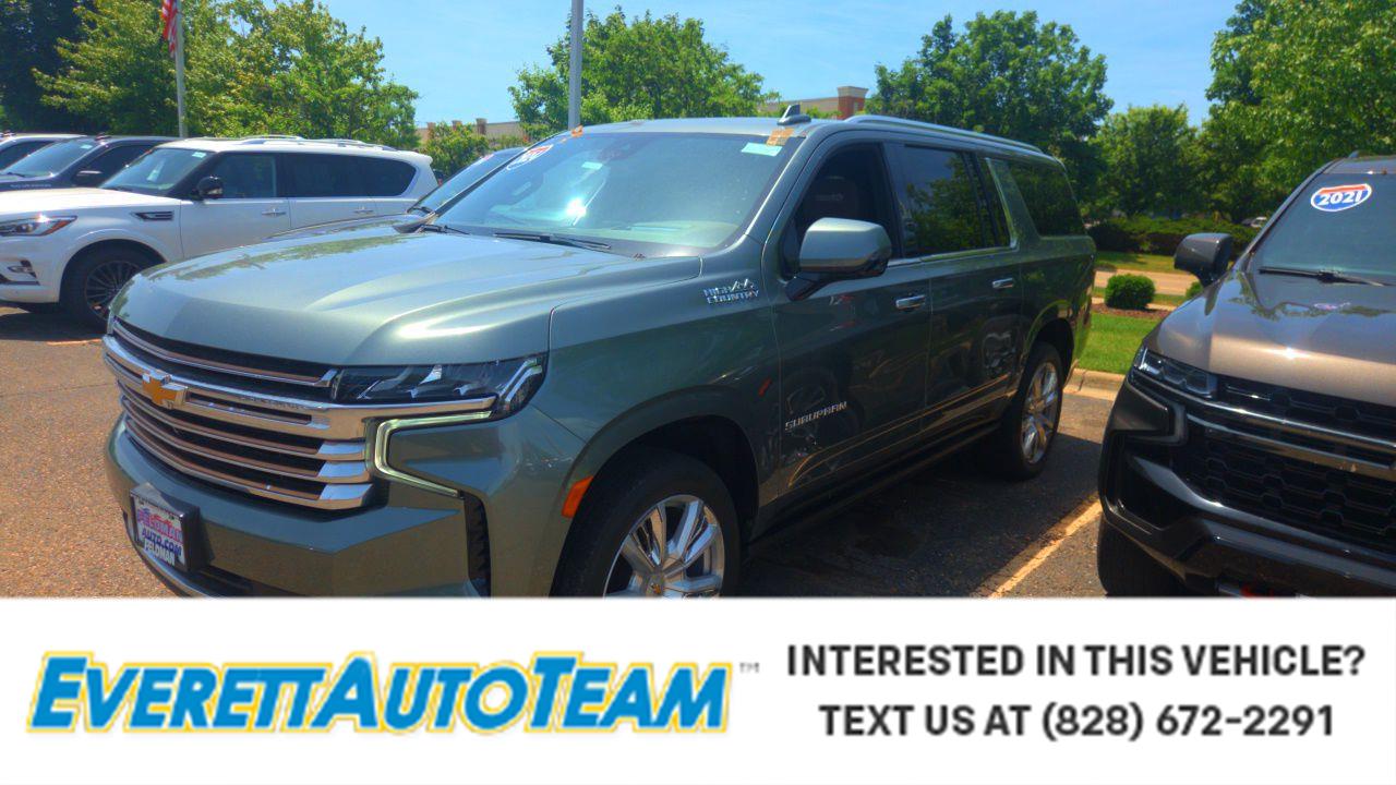 Silver Sage Metallic 2024 Chevrolet Suburban SUV / Crossover Four-Wheel Drive Automatic